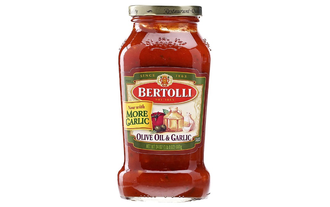 Bertolli Olive Oil & Garlic Sauce    Glass Jar  680 grams